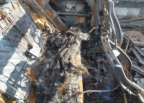 2014 Hyundai Sonata Se 2.0T z USA, uszkodzony, nr VIN 5NPEC4AB1EH855448